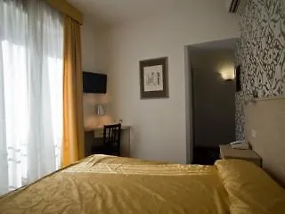 Hotel Appia 442 Roma 3*,